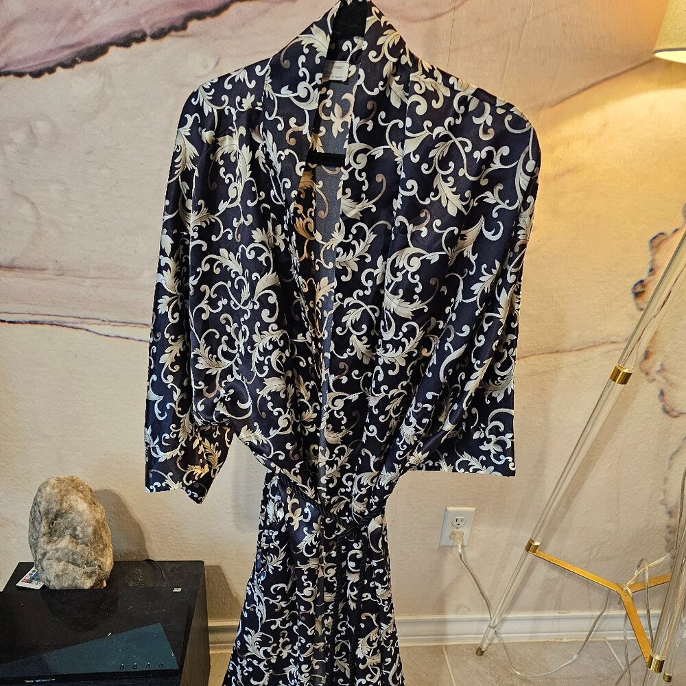 Vintage Jessica Lynn Collection Robe